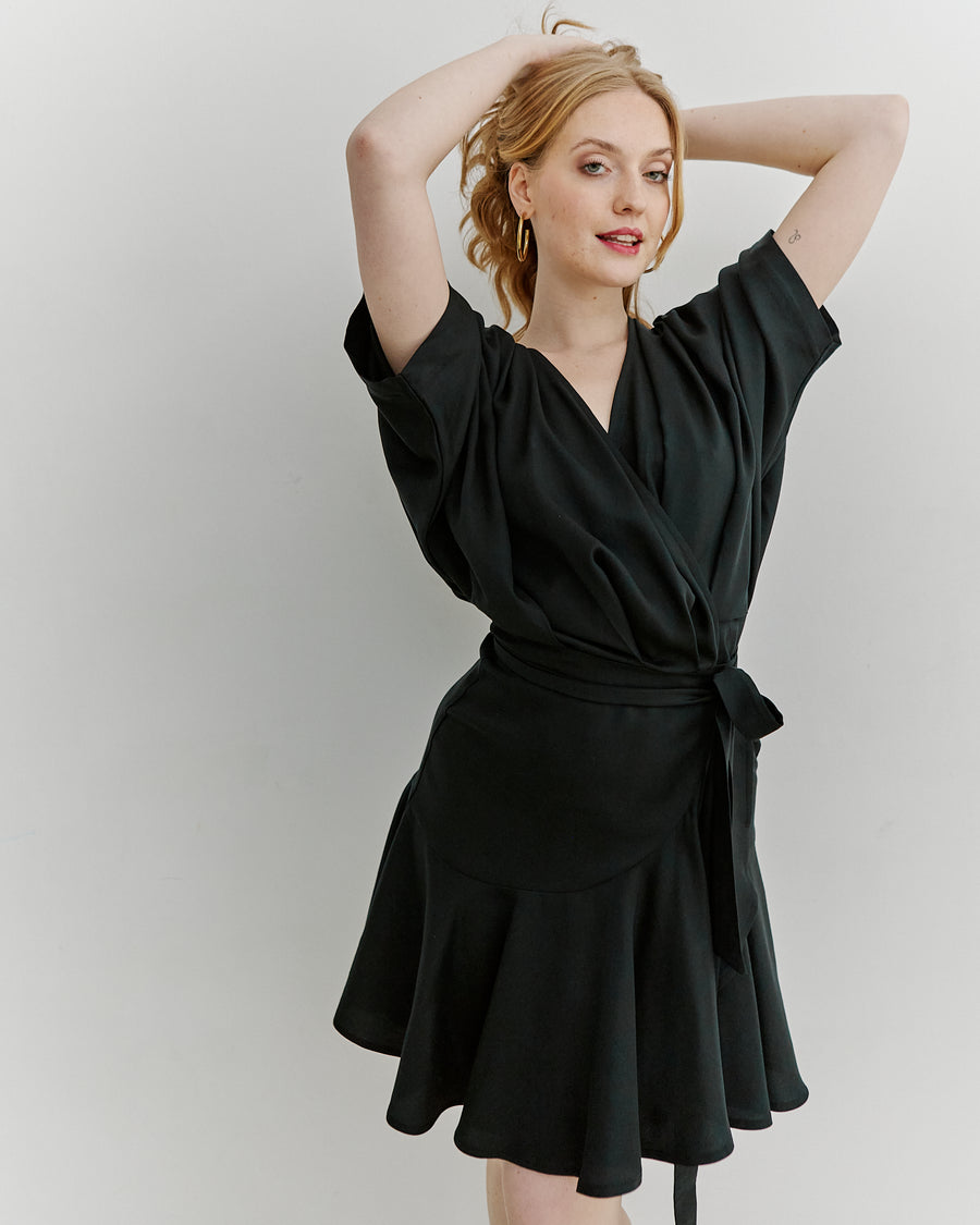 Meij-Dolly Dress (black), wrap dress, ruffle details, kimono sleeves