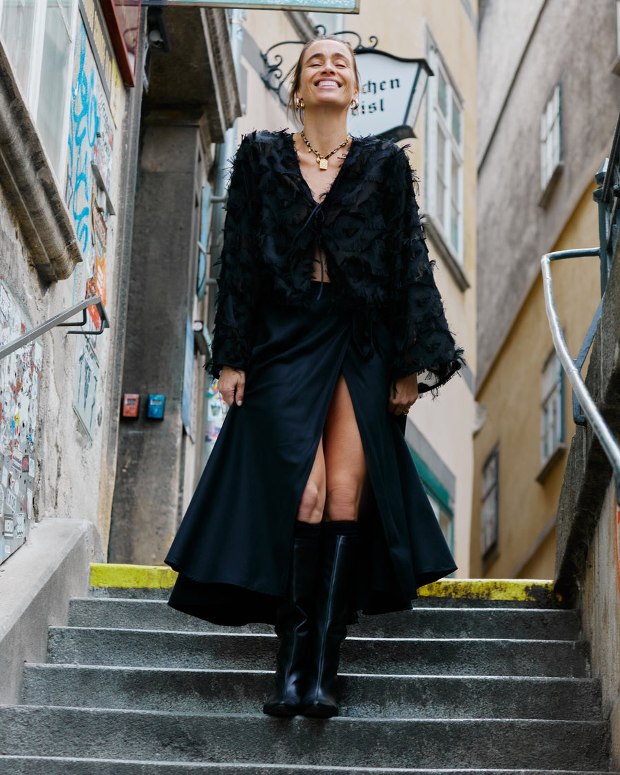 Mar Blouse Black Feathers