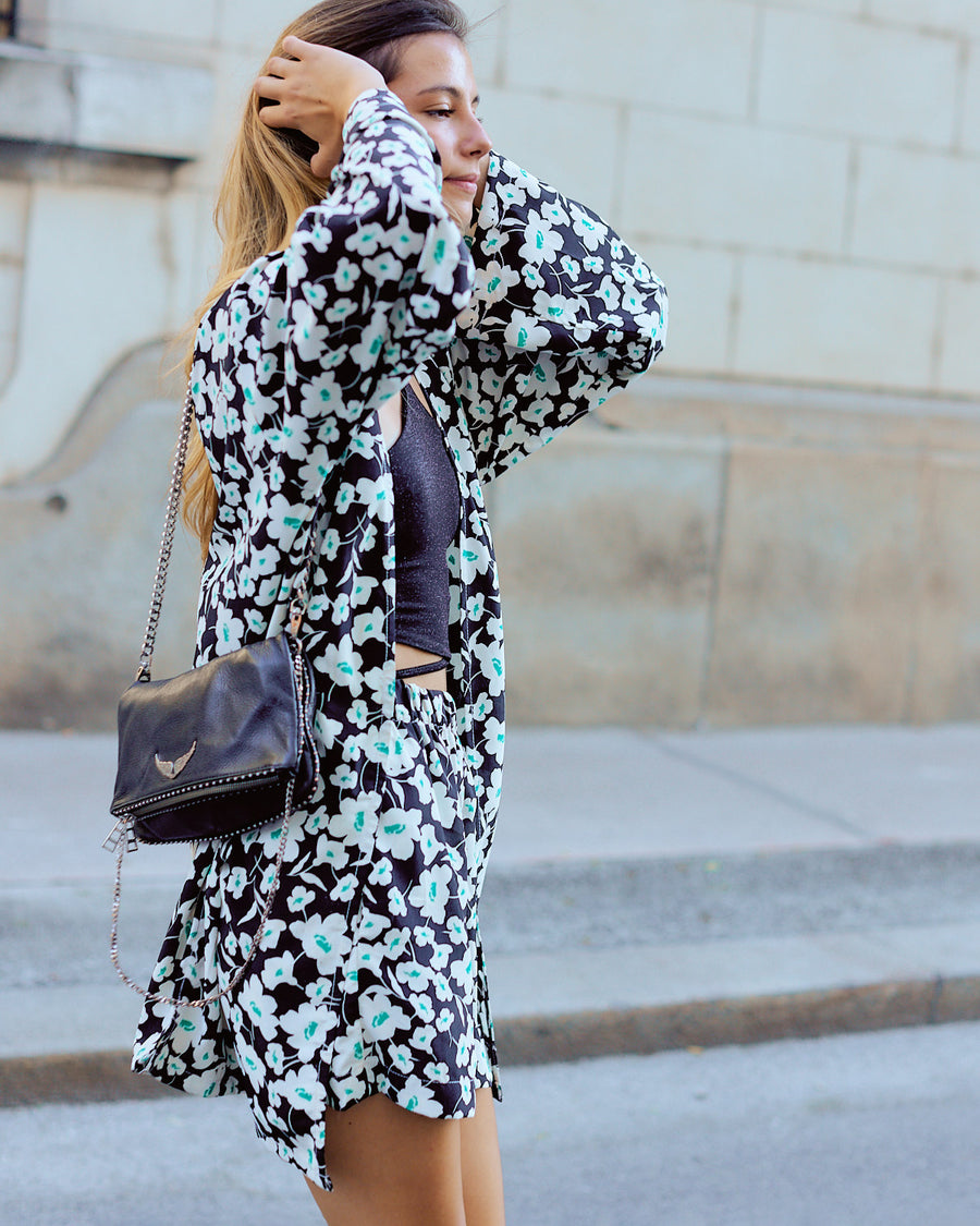Chica Set Shorts and Kimono Flower Print
