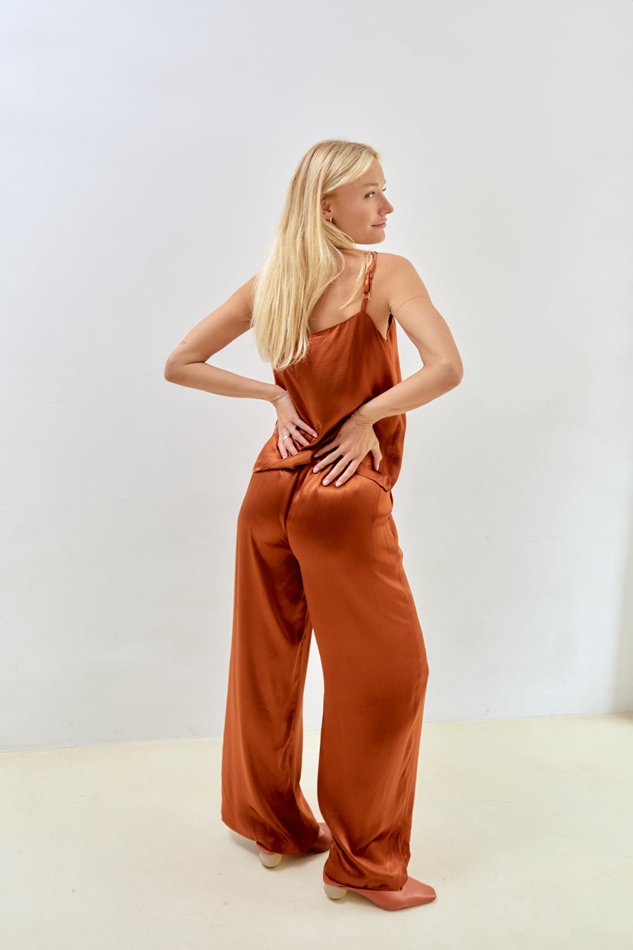 Isabel Spaghetti Sleeves Top Amber Haze