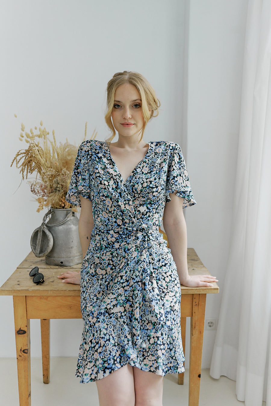 Meij-Lumina Dress (flowery-blue), wrap dress