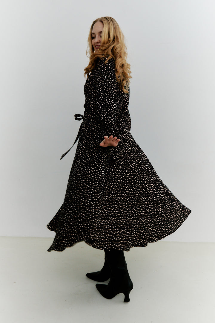 Meij-Nina Wrap Skirt (polka dots black)