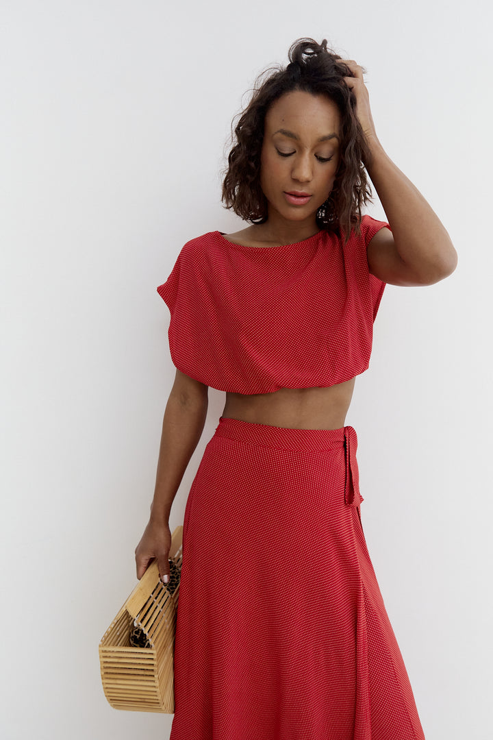 Meij-Adina Top (polka dots red), elastic waist band, short sleeves, loose cut, crop top