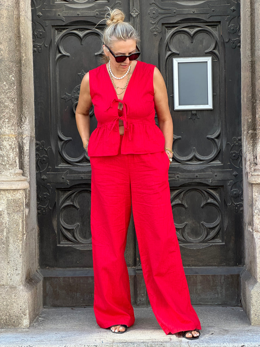 Set Odette Vest and Karizza Straight Pants Red Linen